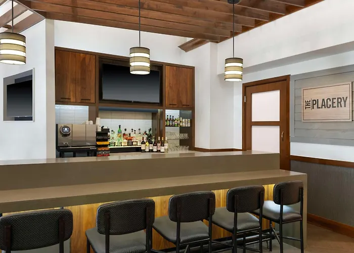 Hyatt Place Lakeland Center