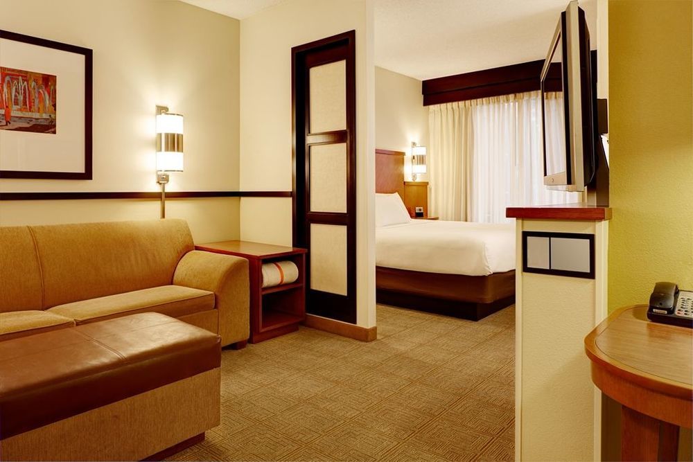 Hyatt Place Center 3*
